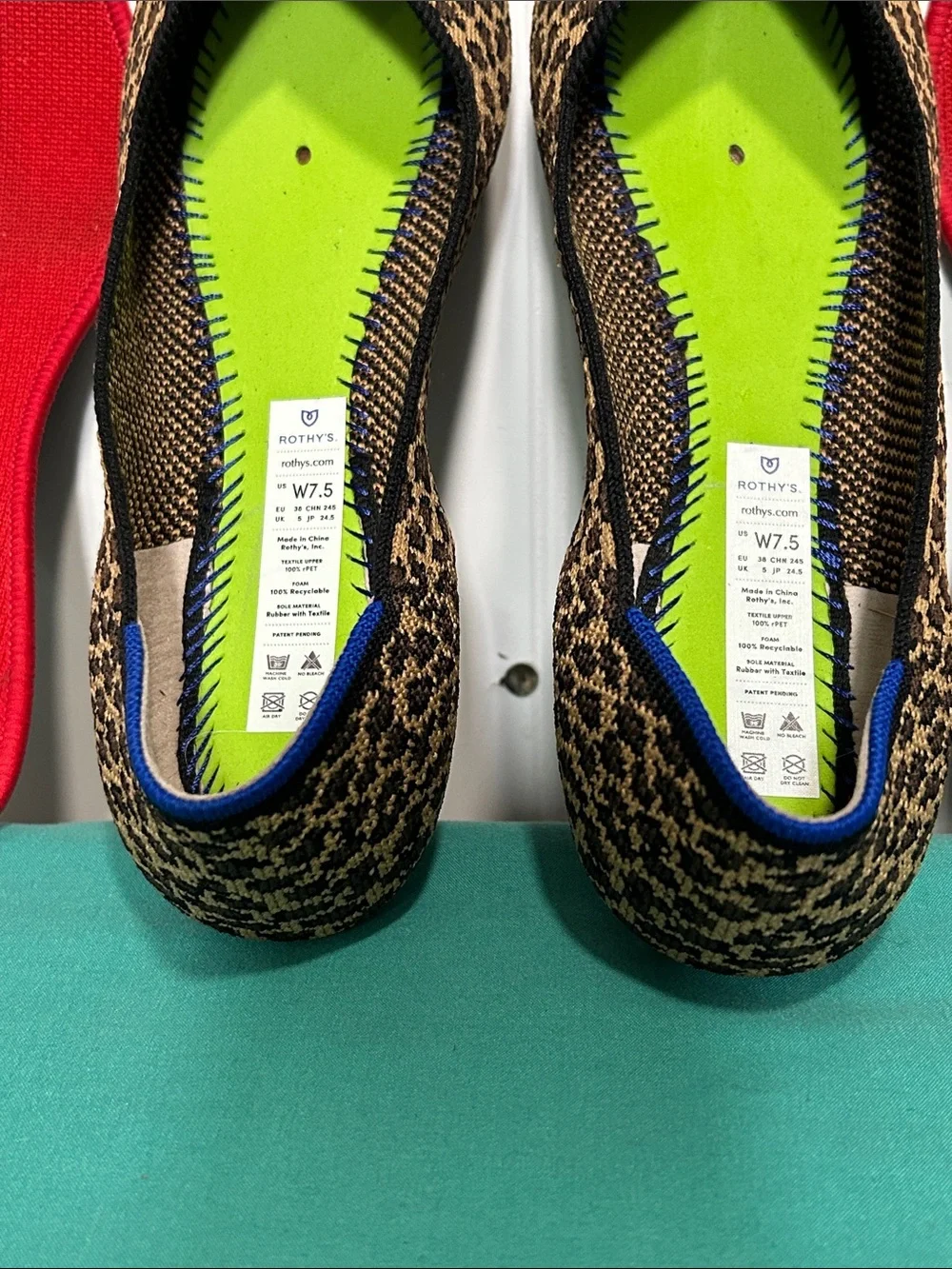 Rothy's Leopard Print Pointed Toe Flats with Red Insole Sz: 7.5
